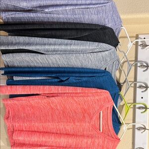 Pack of 5 long sleeve workout tops